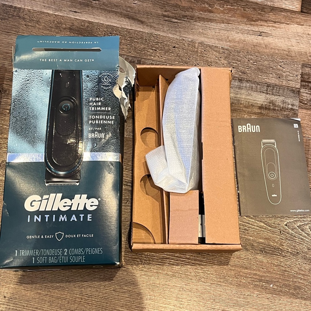 🌙 B83 - Gillette Intimate pubic hair Trimmer